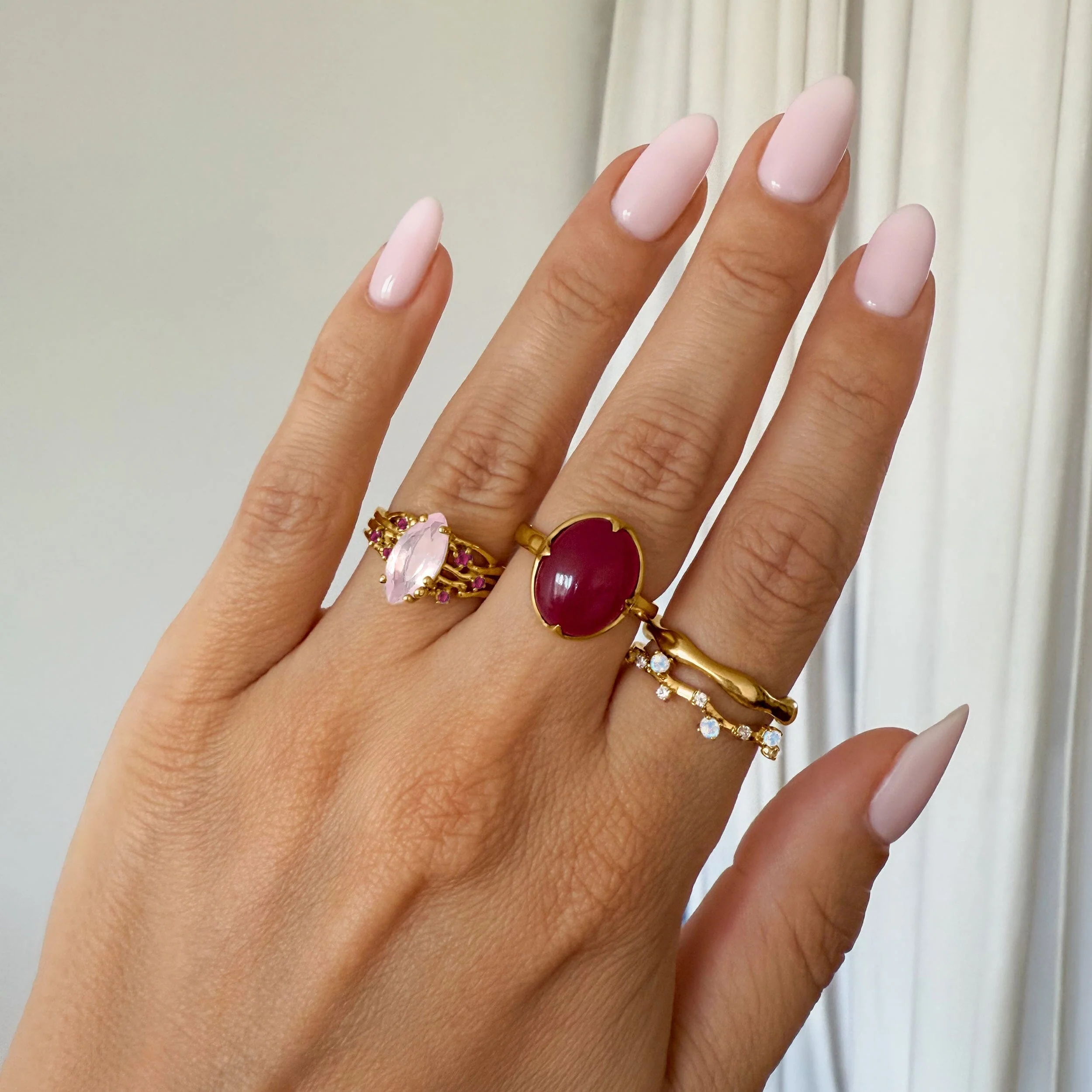 Pink Quartz Cabochon Ring - Aura - Image 17